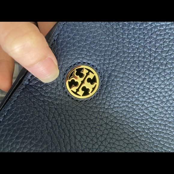 Toryburch Brody tote - Picture 3 of 8